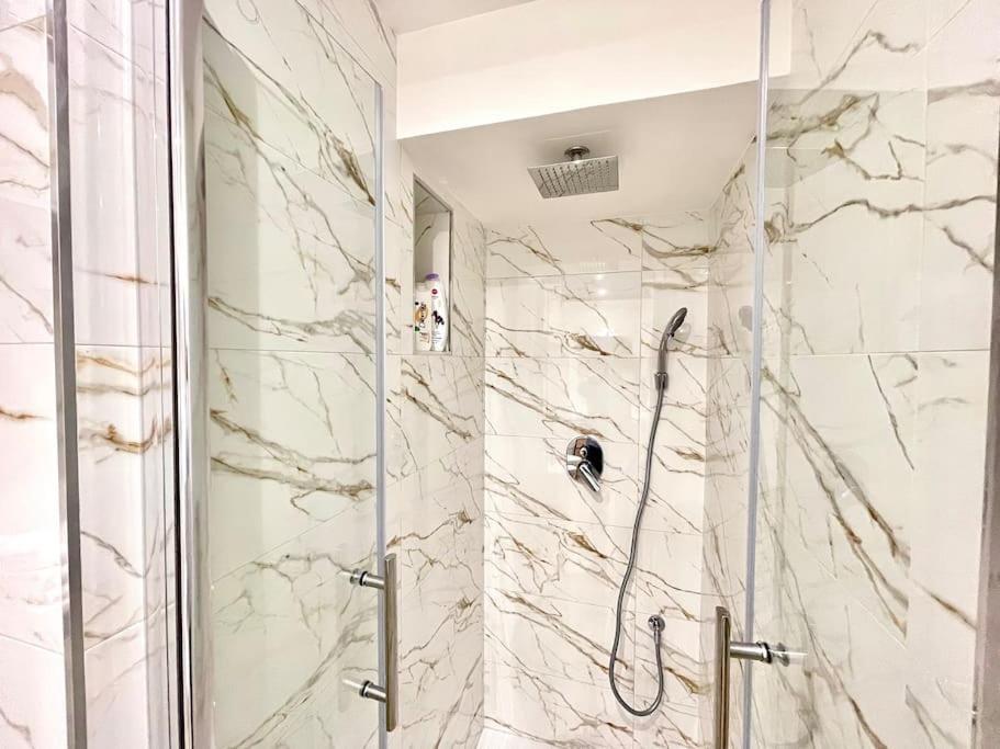Isabel Suite Неаполь Екстер'єр фото