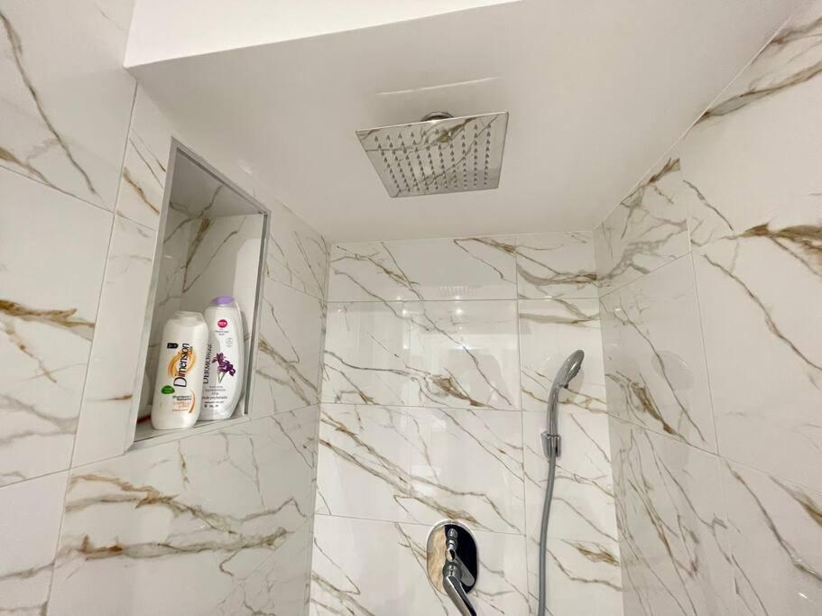 Isabel Suite Неаполь Екстер'єр фото
