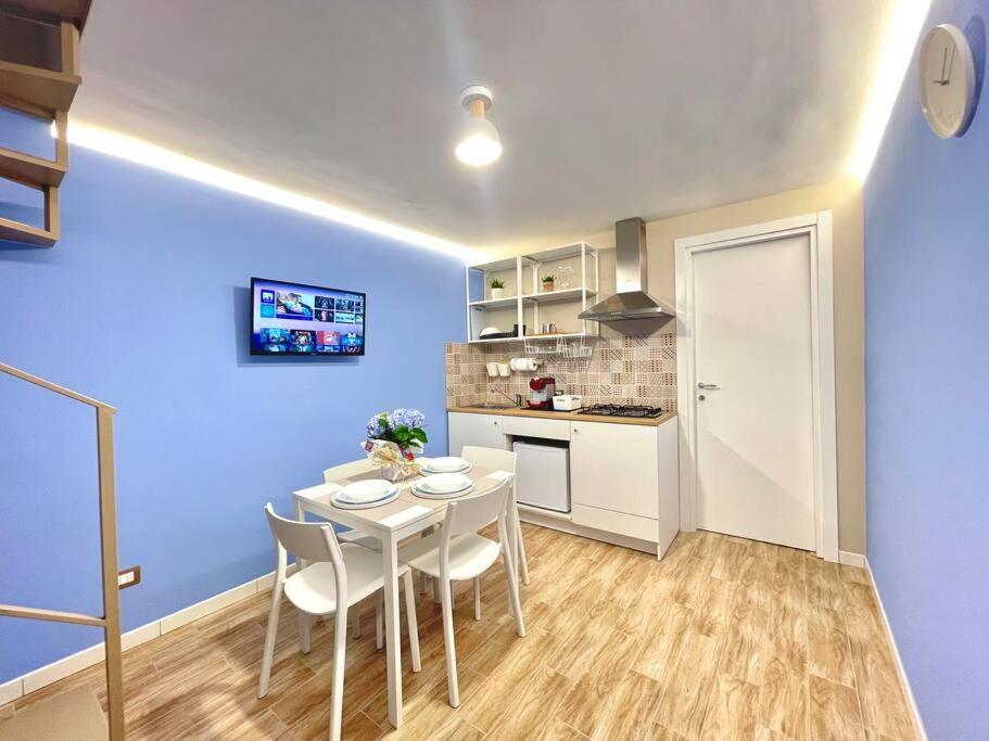 Isabel Suite Неаполь Екстер'єр фото