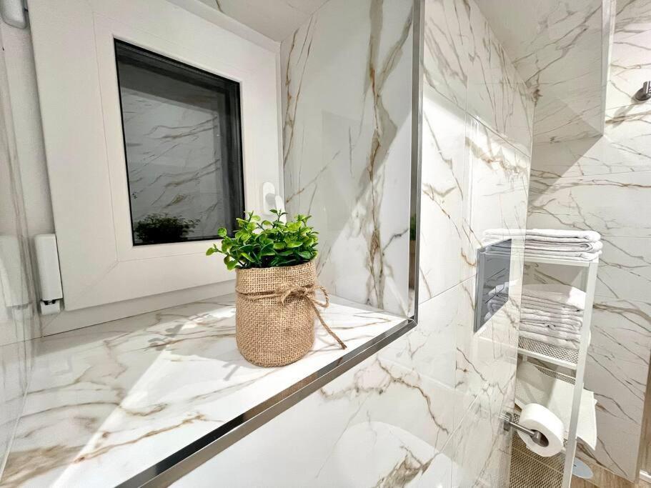 Isabel Suite Неаполь Екстер'єр фото