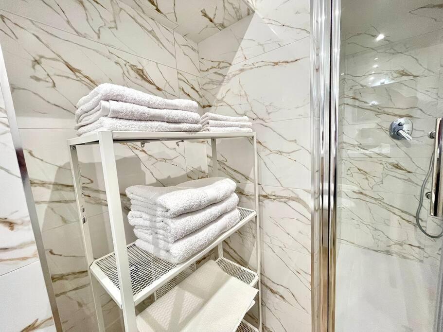 Isabel Suite Неаполь Екстер'єр фото