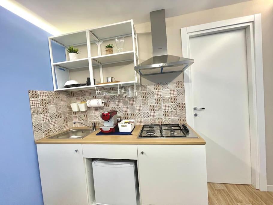 Isabel Suite Неаполь Екстер'єр фото