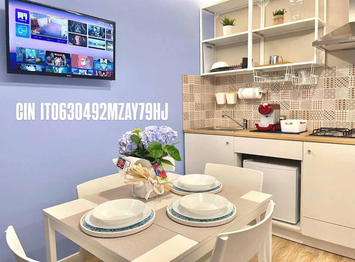Isabel Suite Неаполь Екстер'єр фото
